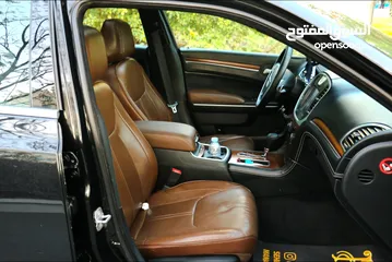  7 Chrysler 300c 5.7 luxury