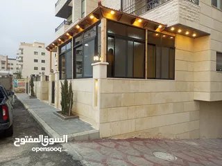  29 تركيب السيكوريت والمرايا وجميع أعمال الزجاج والألمنيوم بجودة عالية"