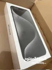  5 iPhone 15 pro max 256GB جديد شرق اوسط