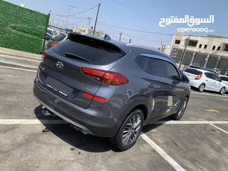  9 hyundai tucson