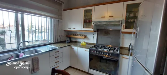  15 شقة مفروشة للايجار في دير غبار - ref : 14641