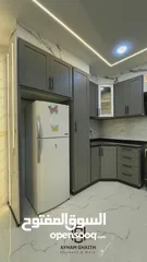  2 تفصيل مطابخ وشبابيك فلسطيني