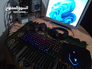  1 كمبيوتر قوي للبيع  كامل