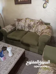  1 كنب خشب ثقييييل للبيع الزرقاء الجديده