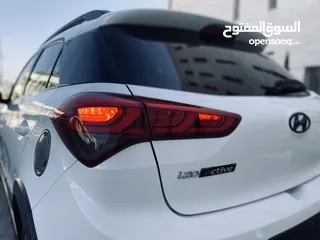 8 ميني جيب مميز هيونداي اكتف للبيع