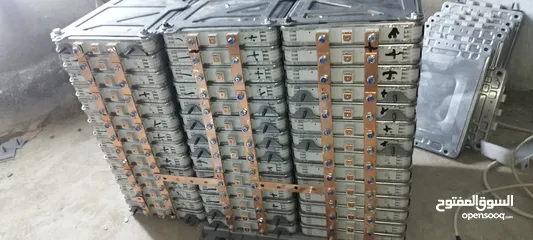  2 بطاريات ليثيوم للطاقة الشمسية