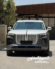  2 HONGQI E-HS9 2021