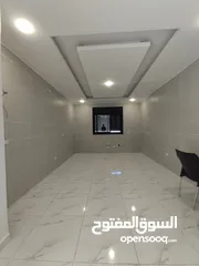  11 للبيع اربد الحي الشرقي شقه تسويه مميزه جدا 150 متر معفاه جديده