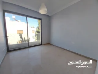  9 شقه للايجار في منطقه الدوار الرابع ( Property 32000 )-175072590