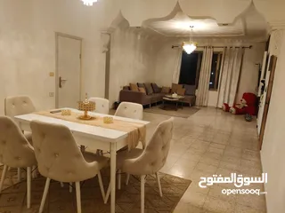  1 شقة للبيع بطولكرم البلد بسعر مغري ومساحة كبيرة