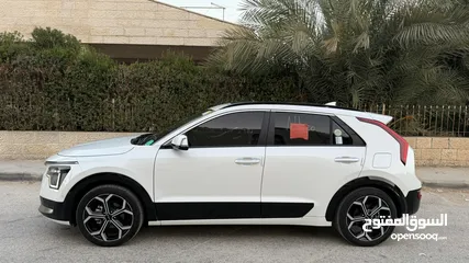  4 كيا نيرو هايبرد فل كامل