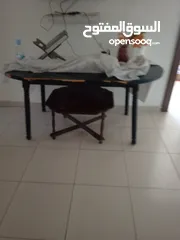  1 طاوله. سفرة خشب زان