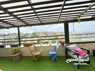  1 رووف للبيع مع عفش لقطة