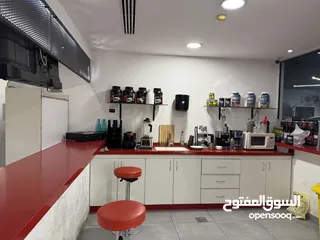  3 كافتيريا للايجار داخل جم