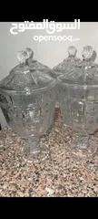  1 للبيع فازات زجاجية كبيرة الحجم بحالة ممتازة جدا غير مستعملة نهائيا مصنوعة من زجاج عالي الجودة،