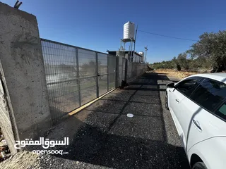  2 ارض تصنيف ب  540متر رخصت بناء جهاره 530متر مرخص بير مياه بطون 64 كوب اسور بطون جهازه الباء