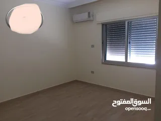  2 شقة في الدوار السابع عند نادي المعلمين