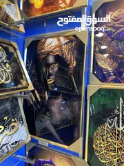  22 لوحات فنية مشكلة