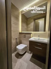  9 شقق سكنية فاخرة  مفروشة بالكامل بإرقى الاثاث شاملة للماء والكهرباء . انترنت مجاني