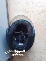  2 خوذة وجاكيت دراجة للبيع بسعر حررررق