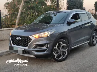  8 هونداي توسان 2020ترخيص2019 فل ماعدا الفتحة للبيع بسعر مغري ع الكاش عداد اصلي 80000كم فقط