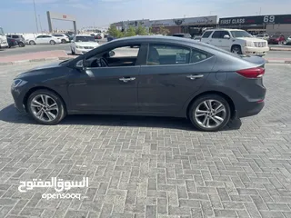  2 Hyundai elantra 2.0 GCC