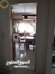  4 شقة مميزة للبيع في أم السماق  - قرب مكة مول طابق اول 200م تشطيب سوبر ديلوكس