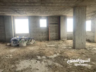  3 شقة عظم بالقرب من مستشفى الملكي