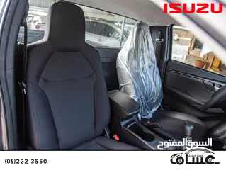  4 Isuzu D-Max 2025  كابينة