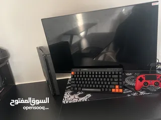  1 سوني 4 معا مايك لوجتك و كيبورد و ماوس و قير معدل و شاشه 165 HZ