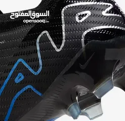  6 nike mercurial vapor 15 elite اللون الاسود