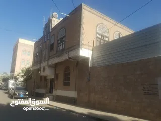  3 : عمارة  على ركنين بمساحة 10 لبن في حي هادئ وراقي قريب من ثلاثة شوارع رئيسه( بغداد، الجزائر، نواكشوط