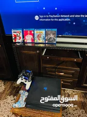  1 Playstation 4 Pro  بلاستيشن 4 برو