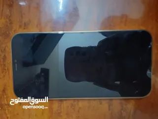  2 ايفون 12 برو ماكس