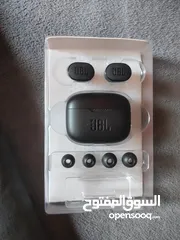  5 JBL Tune 130NC TWS