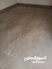  23 معلم والمقاول الباكستاني محمد شهزاد