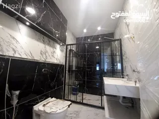  8 شقة أرضيه مميزة للبيع في الظهير  ( Property ID : 30801 )