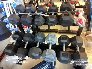  8 دامبلز ثابت الشكل السداسي متوفر بجميع الاوزان حديد مغطى ربر مميز وفخم يوجد خدمة توصيل