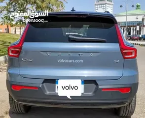  15 volvo xc40 B4 أعلى فئة