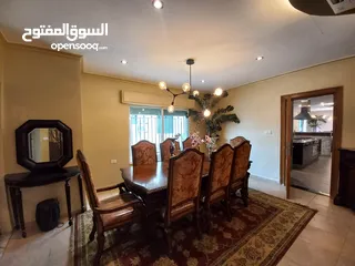  14 شقة مفروشة للإيجار 340م2 ( Property 18197 )-174847950