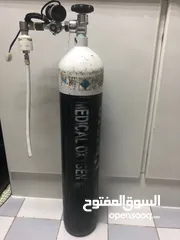  7 2 Oxygen cylinders with oxygen