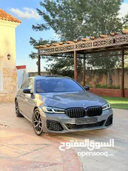  3 BMW 2023 530i وارد الشركه