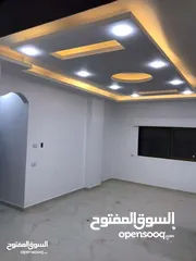  3 شقة 140م طابق ثاني تشطيب سوبر ديلوكس الزرقاء الجديدة بالقرب من مسجد بادي
