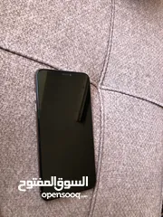  7 XS MAX 256 جيجا بحالة الوكالة