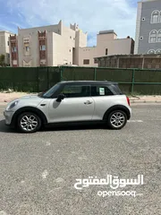  4 للبيع -  MINI Cooper-2019  موديل- 2019   كامل الموصفات بنورما