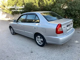  9 هيونداي فيرنا 2001لون سلفر ميتالك