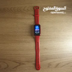  2 ساعة هواوي باند 7 استعمال ممتاز مع ثلاث غرابات مميزة .