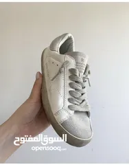  2 GGDS SSTAR basketball collection 37 size good condition