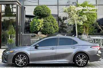  10 تويوتا كامري 2020 SE SPORT ليثيوم مميزة