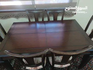  4 طاولة سفرة 8 كراسي بحاله جيده  مقاعد خشب زان أرجل خشب زان